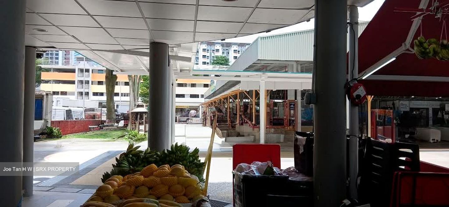 Ghim Moh Road (D10), Shop House #575694211